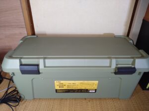パッケージ・サブバッテリー完成 - キャンピングカー製作『オート 